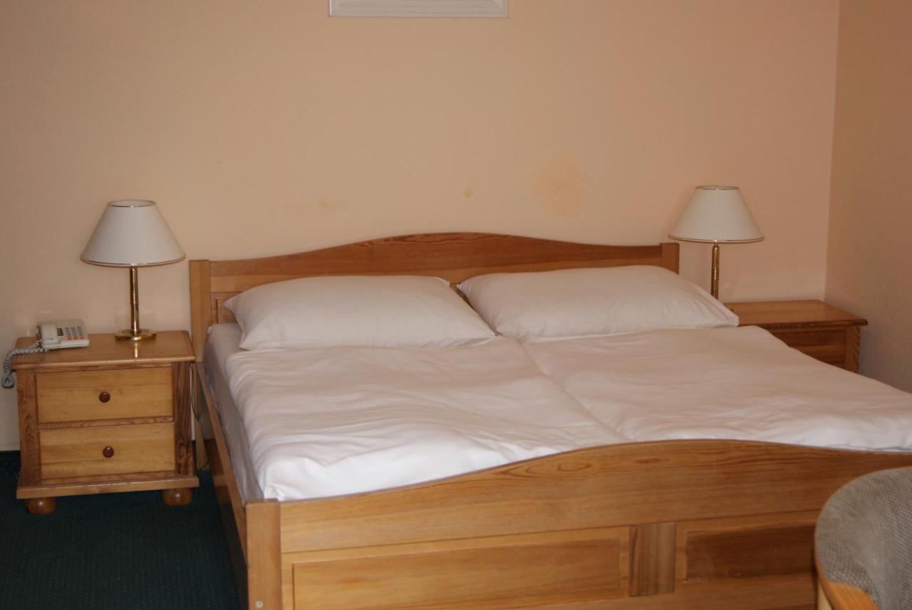 Hotel Alga Ustka Kültér fotó