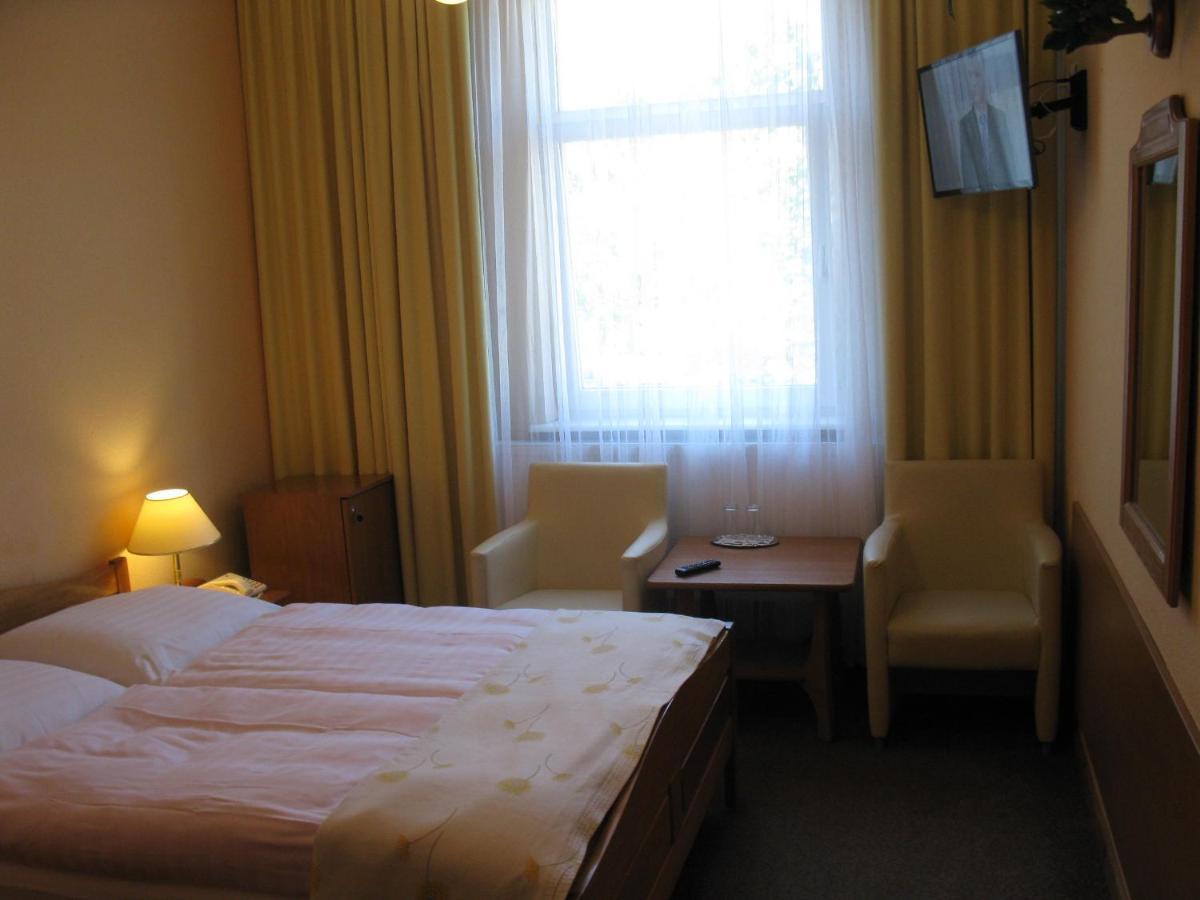 Hotel Alga Ustka Kültér fotó