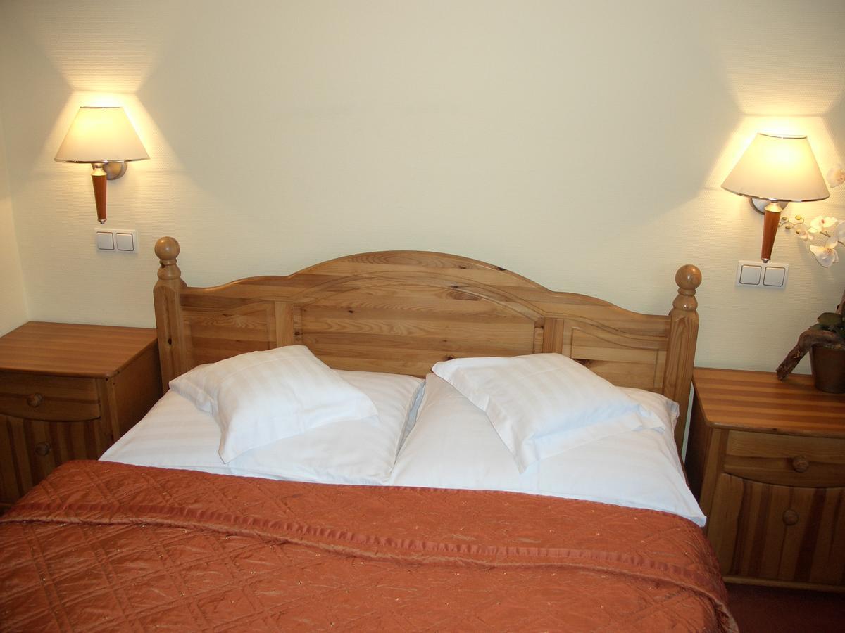 Hotel Alga Ustka Kültér fotó